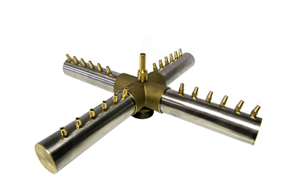 十字旋转喷头（25）